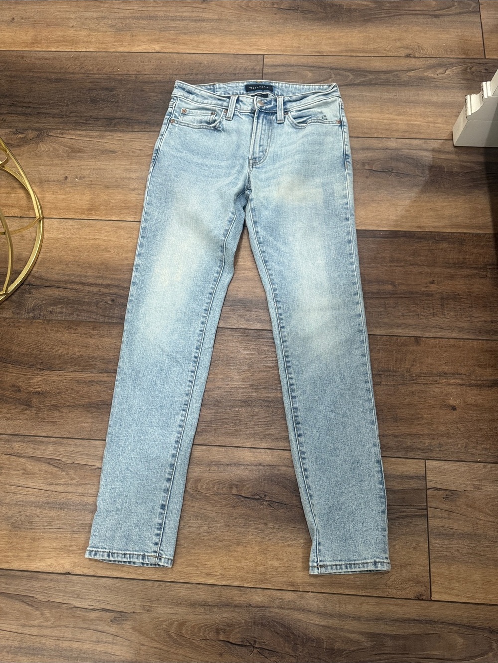 Classic High-Rise Light Wash Women’s Jeans